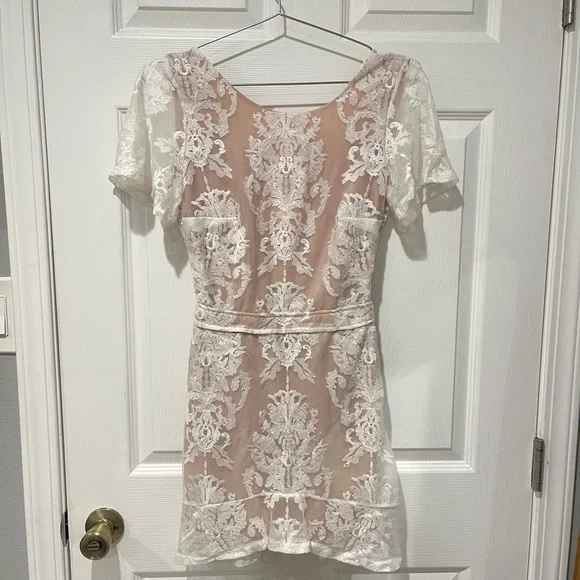 For Love And Lemons White Lace Overlay Dress - Picture 3 of 7